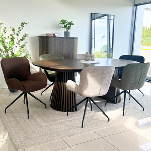 Matti Spisestol i Grønn stoff m. svingfunksjon