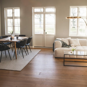 Bora Sofa i Lys Bredriflet Fløyel - Høyrevendt - 300 cm