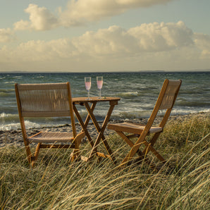 Mandal Bistrosett, 2 pers. inkl. bord i akasietre