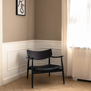 Lara Loungestol - Sortlakkert Eik