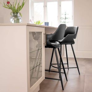 Luis Barstol - Sort PU