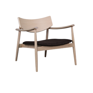 Lara Loungestol i Lys Natur Eik m. Brun stoff sete