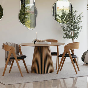 Måne Lamel Spisebord - Natur Eik Ø120 cm