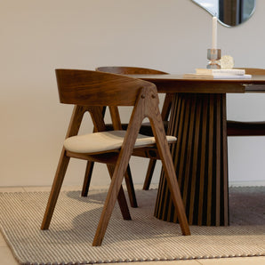 Milla Spisebordsstol - Smoked Eik m. lyst sete