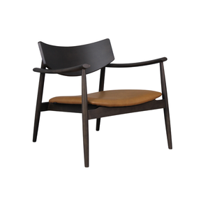 Lara Loungestol i Røkt Eik m. Brun PU sete