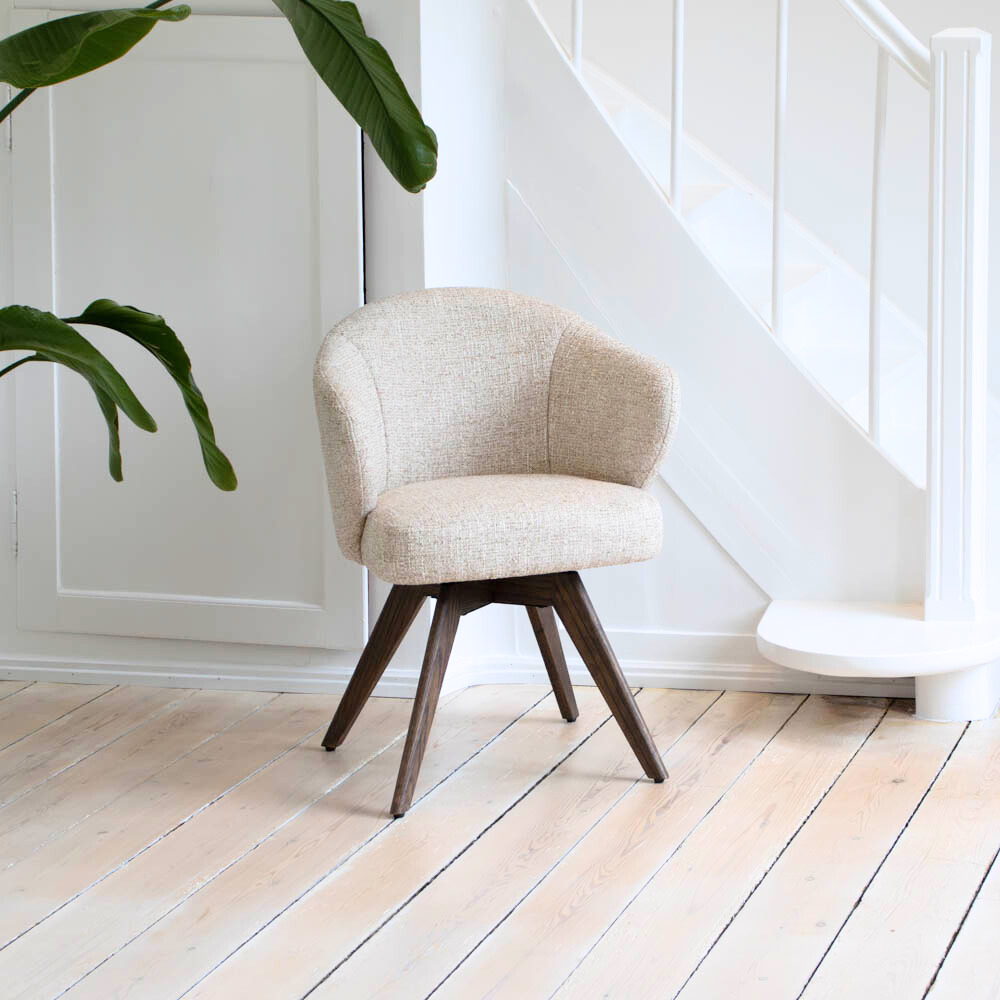 Verdal Spisestol - Beige Bouclé m. Ben i Smoked Eik