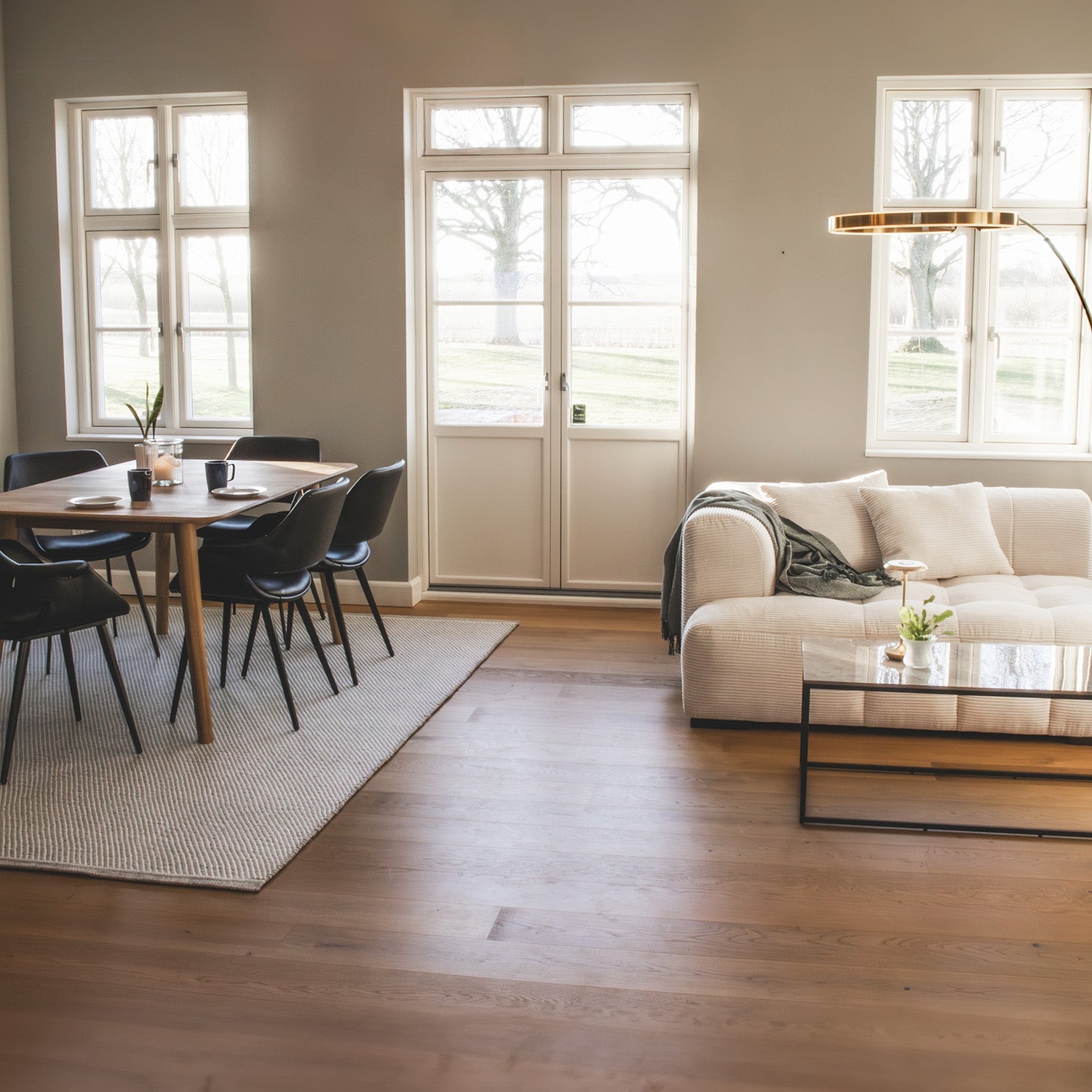 Bora Sofa - Lys Bredstripet Kordfløyel - Venstrevendt - 300 cm